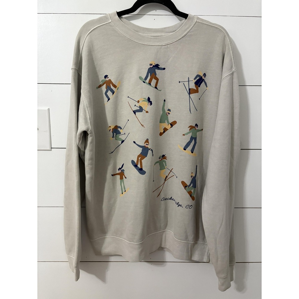 Blue 84 Cream Sweatshirt with Skiers Design